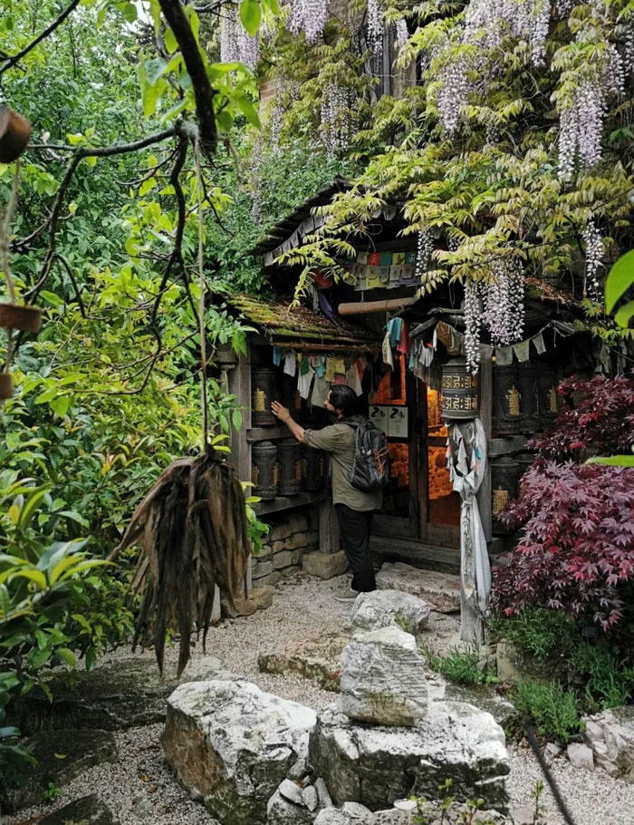 jardin-japonais-sentier-pierre