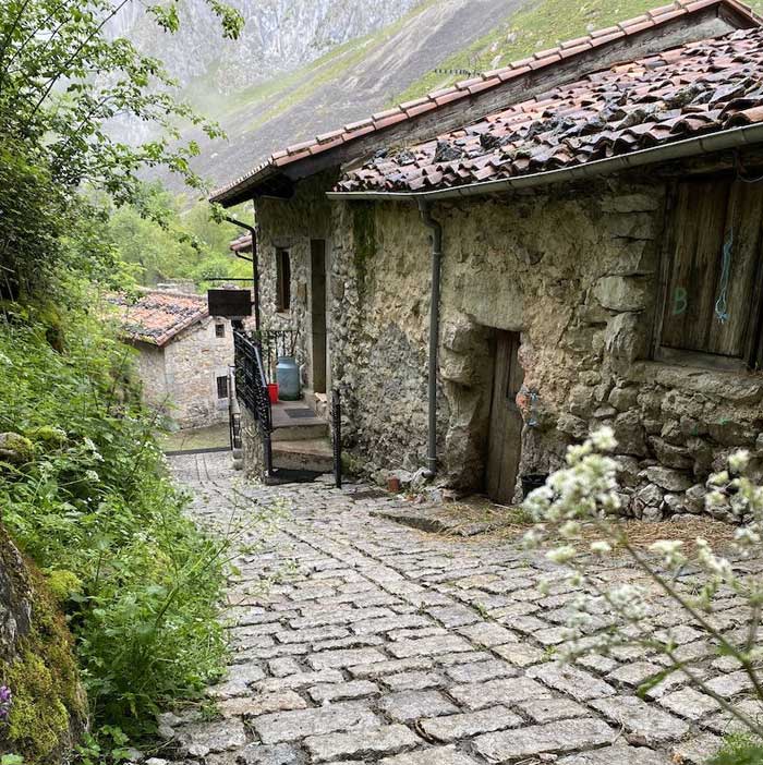 ruelle-village-bulnes