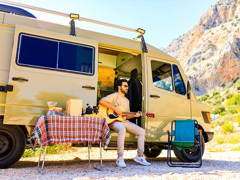 voyager-en-solo-camping-car