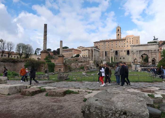 ruine-forum-romain