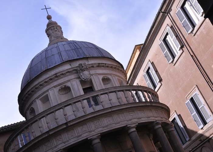 toit-cloitre-bramante-rome