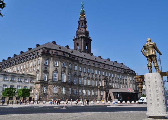 ancien-palais-royal-christiansborg