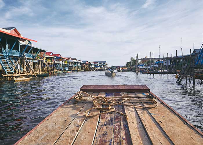 village-flottant-cambodge