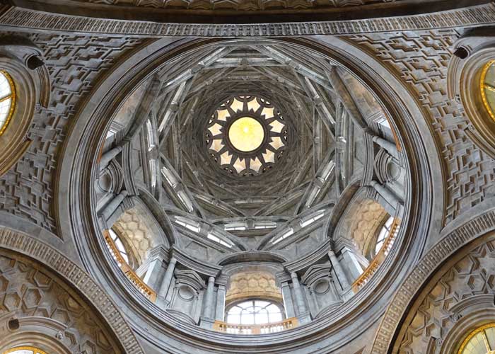 chapelle-interieur-musee-sindone-turin