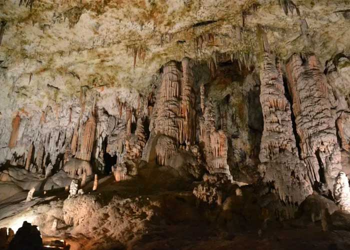 grotte-de-postonja