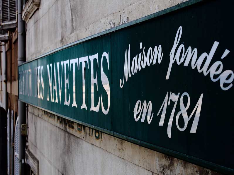 plus-ancienne-boulangerie-marseille-four-des-navettes