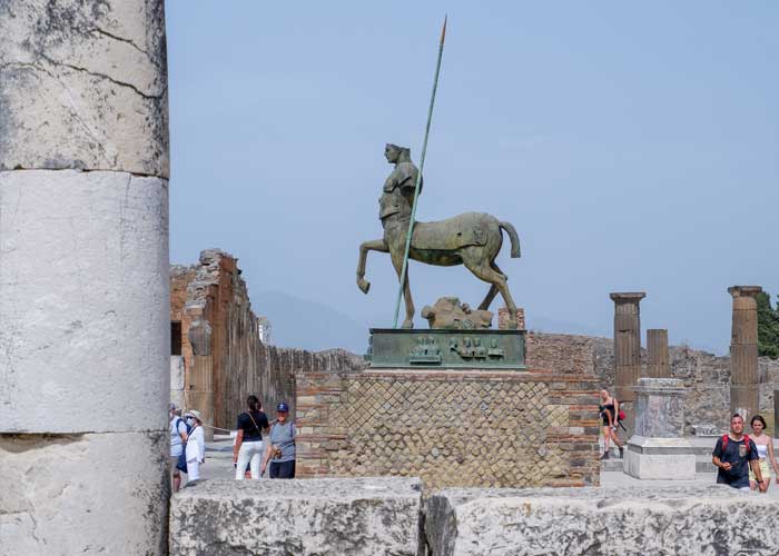 statue-visite-pompei