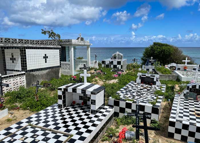 cimetiere-morne-a-leau-guadeloupe