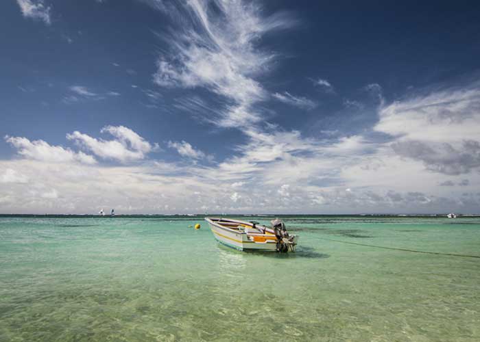 lagon-sainte-anne-guadeloupe