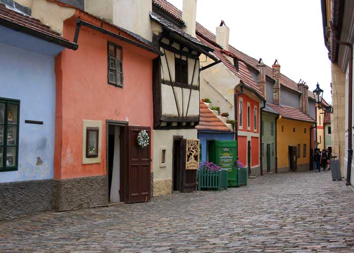 ruelle-or-prague