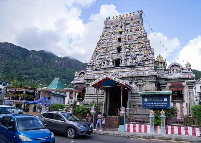 temple-hindou-sri-navasakthi-vinayagar-seychelles