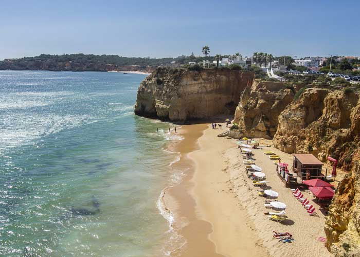 praia-dos-careanos-algarve