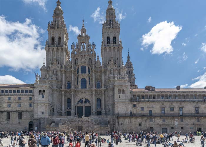 cathedrale-saint-jacques-compostelle