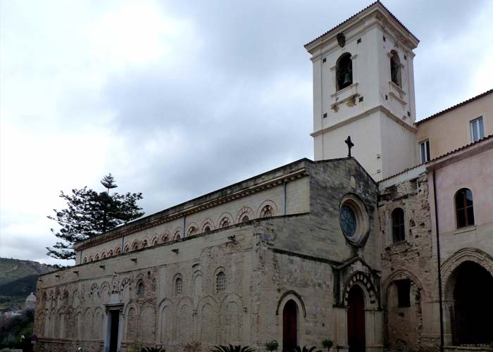 eglise-cathedrale-tropea