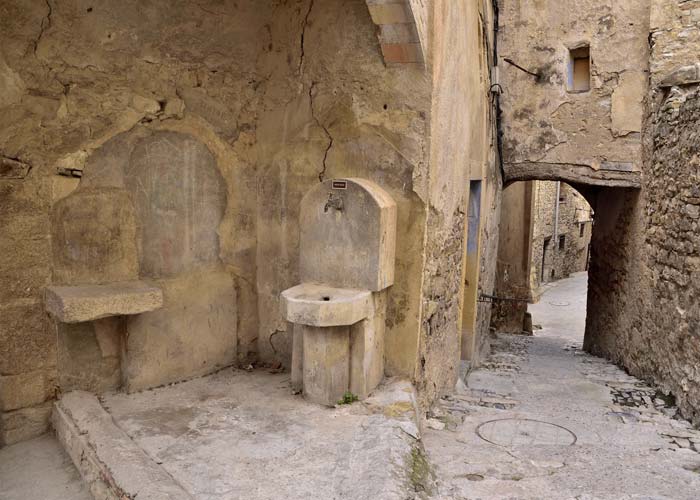fontaine-a-guimera