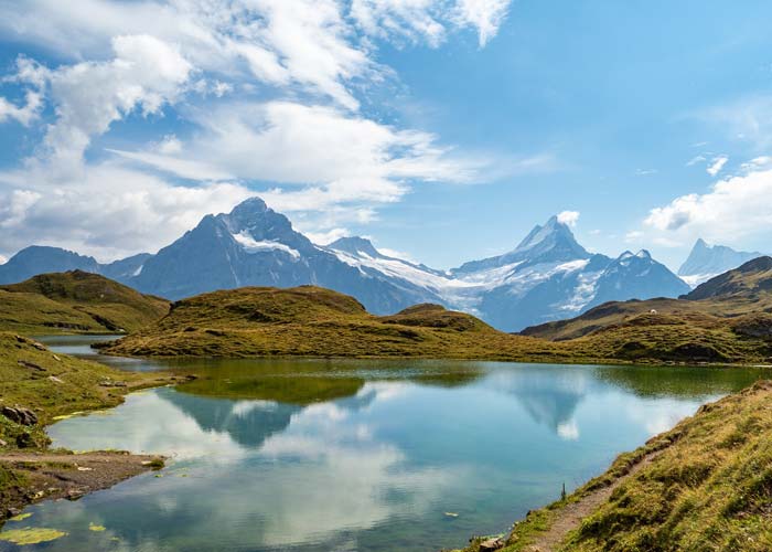 lac-bachalp-panorama