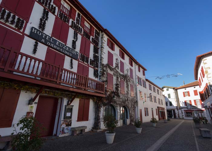 village-espelette-pays-basque-francais