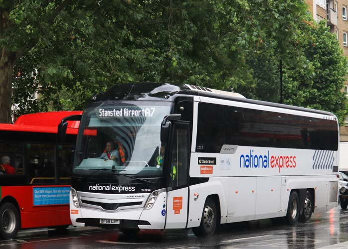 bus-national-express-a7-stansted-a-londres