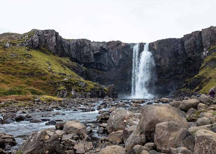impressionnante-cascade-gufufoss-route-93-seydisfjordur-islande