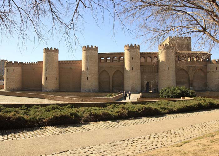 palais-aljaferia-saragosse