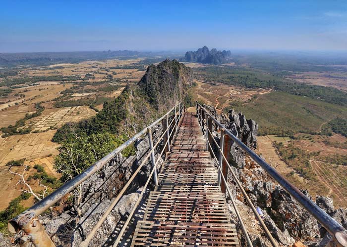 mont-taung-wine-hpa-an