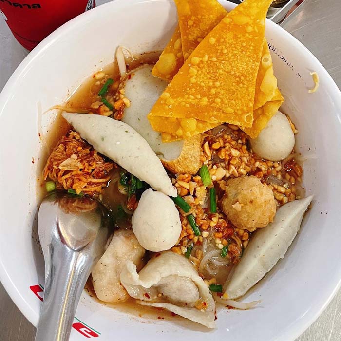 plat-sukhothai-nouilles