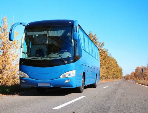 Déplacements professionnels simplifiés : pourquoi la location d’autocar en France est le meilleur choix