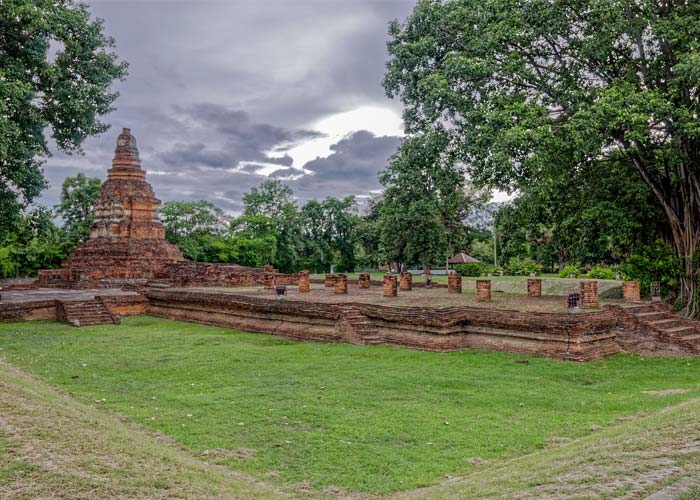 ruines-wiang-kum-kan-chiang-mai