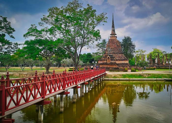 wat-sa-si-sukhothai