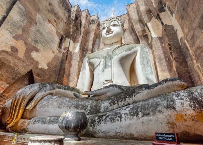 wat-si-chum-sukhothai