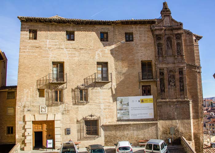 palais-episcopal-tarazona