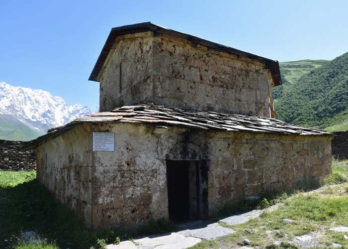 eglise-lamaria-ushguli