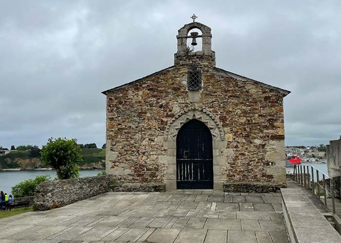 chapelle-trinite-atalaya-ribadeo