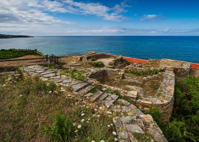 ruines-castro-de-fazouro
